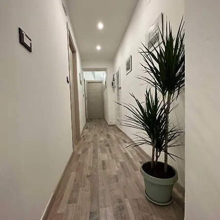 Al Belvedere ゲストハウス クーネオ